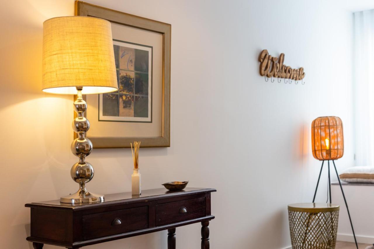 Stupendo- Two Rooms, Patio With Refreshing Pond-Center-Air Conditioning-Free Park Lisboa Exterior foto